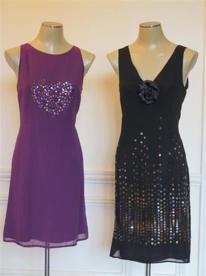 CACHAREL Lot comprenant: 2 robes violette et noire rebrodée de paillettes T.42