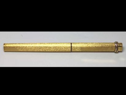 CARTIER Stylo feutre de la série Vendôme en plaqué or - Finition poussière d'or