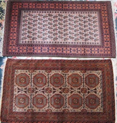 null TAPIS Lot de deux Beloutchistans, vers 1980. Décor boukhara. 155 x 85 cm et...