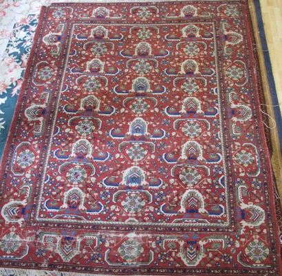 null TAPIS Rare et original Turkestan, début du XIXème siècle. Décor géométrique...