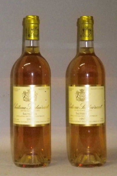 null 2 Bouteilles CHÂTEAU SUDUIRAUT 1997 - Sauternes Etiquette griffée.