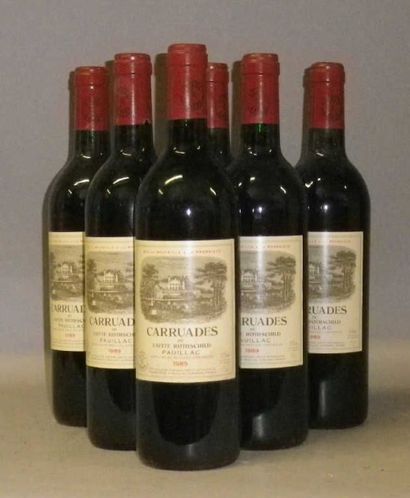 null 6 Bouteilles CARRUADES DE LAFITE 1989 - Pauillac 1 étiquette griffée.