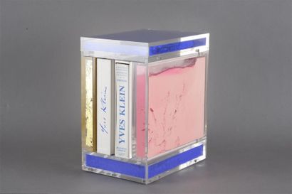 null Yves KLEIN (1928-1962). Catalogue raisonné des éditions et sculptures, coffret-objet...