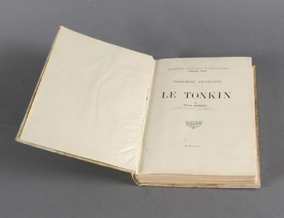 1931 
Le TONKIN Imprimerie Macon, 1931.
Demi-reliure vélin à coins, blanche et sans...