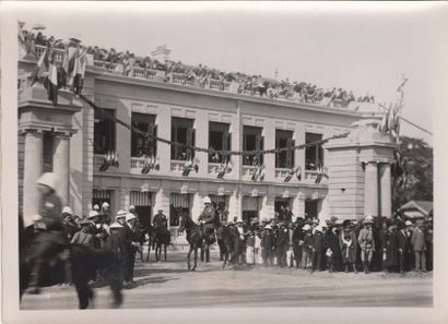 null 1922.
La parade démesurée du Maréchal Joffre en visite officielle à Hanoï (janvier...
