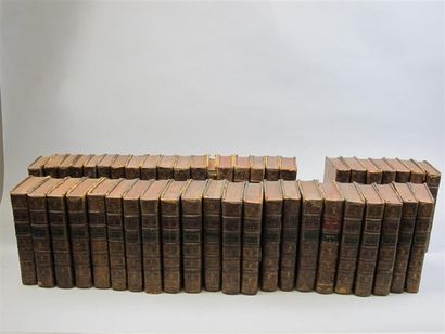 null VOLTAIRE, oeuvres complètes, in-12, 69/70 vols, 1785.