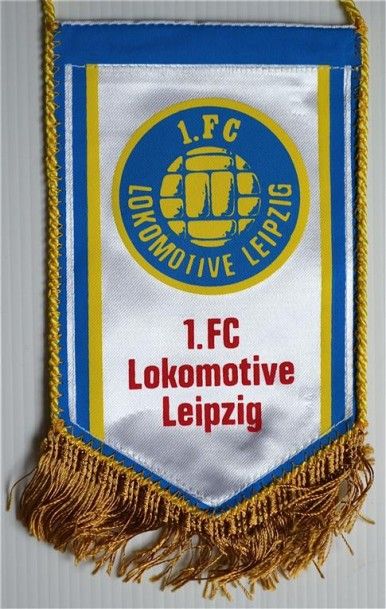 null Ensemble de 2 fanions de supporters du FC Lokomotiv Liepzig pour la saison 91/92....