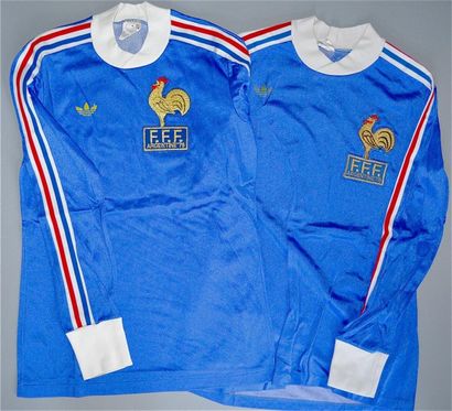 null Lot de 2 maillots réplicas de l'équipe de France pour la Coupe du Monde 1978...