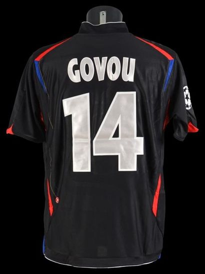 null Sidney GOVOU n°14. Maillot de l'Olympique Lyonnais pour la Ligue des Champions...