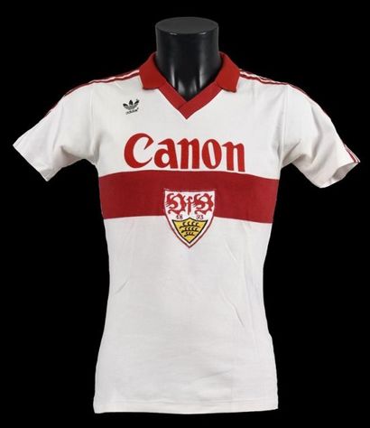 null Didier SIX n°11. Maillot porté avec le VFB Stuttgart durant le championnat allemand...