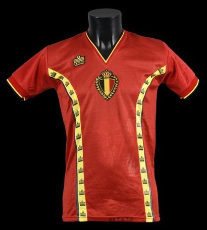 null Michel RENQUIN n°2. Maillot porté avec la Belgique contre la France le 9 septembre...