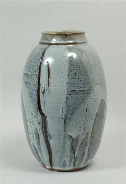 null HAIR Charles (né en 1955) Important vase de forme ovoïde en grès à émail coulant...