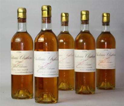 null 5 Bouteilles Château Climens 1ée GCC Barsac 1964.Etiquettes tachées, niveaux...