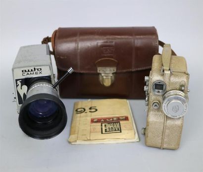 null Lot de 2 caméras : AutoCamex, vendue pour pièces, objectif P. Angénieux Paris...