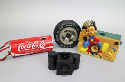 null Lot de 4 appareils "jouets et publicitaires" : Miniature Pif, Mickey Mouse,...