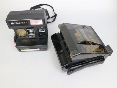 null Lot de 2 appareils photo : Polaroid Lightmeter AF660. Polaroid Image system...