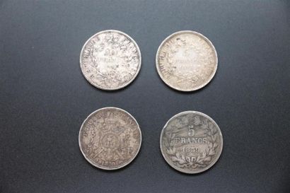 null Trois Monnaies de 5 Frcs Ecu en argent 1839, 1870 et 1873 et une pièce de 10...