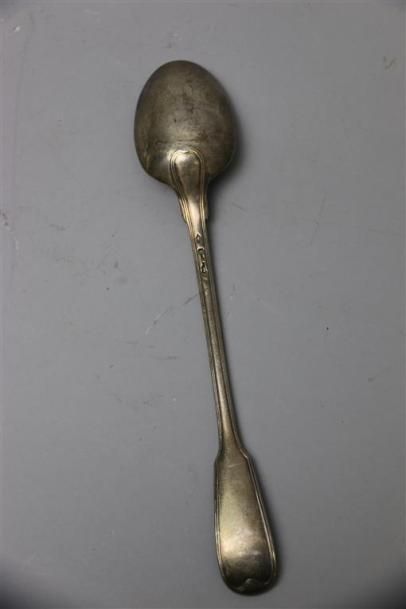 null Cuillère à ragout en argent, modèle filet. Paris, 1778/1779. Poinçon de maître...