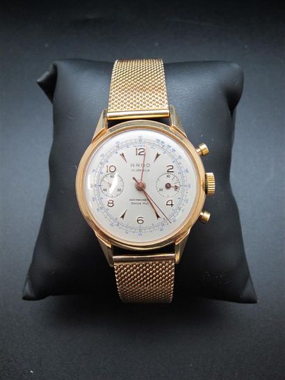 null ARNO. Montre bracelet d'homme mécanique avec chronographe en or 750°/°° (18K)....
