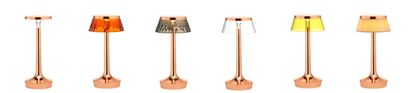 null Jasmine et Philippe STARK
Deux lampes de table modèle "Bon Jour unplugged" cuivre,...