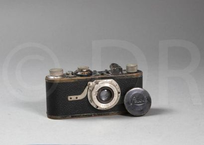 null Leica I (1927), boitier n°3043. Objectif Leitz Elmar 3.5/50 mm avec bouchon...