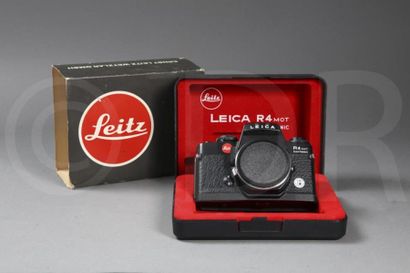 null Leica R4 Mot Electronic, boitier sans objectif dans boite d'origine (Made by...