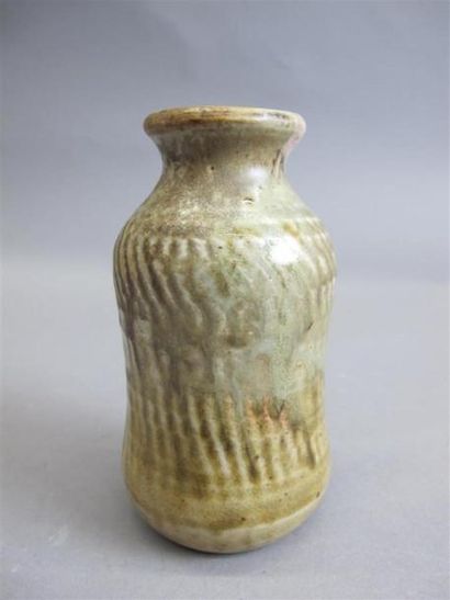 null CARRIES Jean (1855-1894)
Vase à double renflement en grès émaillé à glaçure...