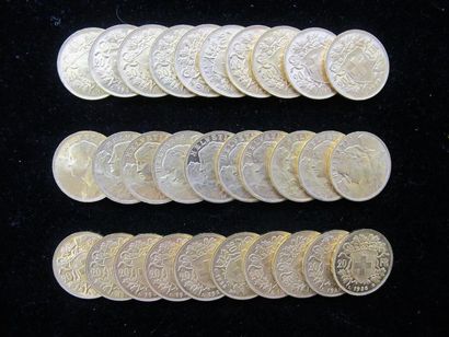 null SUISSE, Confédération Hélvétique. 30 pièces de 20 francs or, 1935. Poids: 193.3...