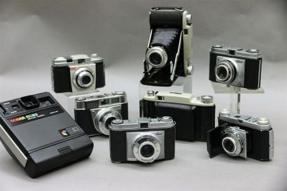 null Lot de huit appareils Kodak : appareil Retinette Ib, deux appareils Retinette...