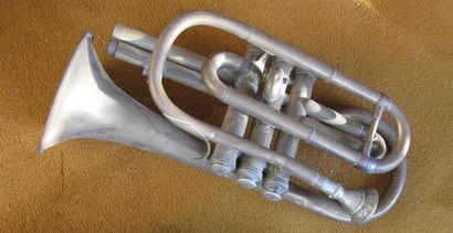 null Tuba tenor de marque Couesnon,1889, "médaille or".