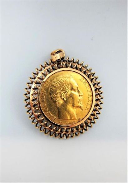 null 20 francs or 1855, Napoléon III Empereur, monté en pendentif or jaune 750°/°°...