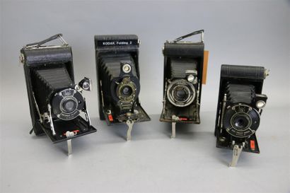 null KODAK, ensemble de onze appareils à soufflet divers en l'état : Kodak N°1 Autographic...