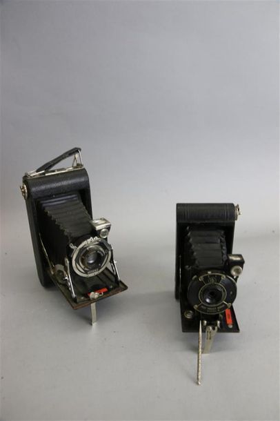 null KODAK, ensemble de onze appareils à soufflet divers en l'état : Kodak N°1 Autographic...