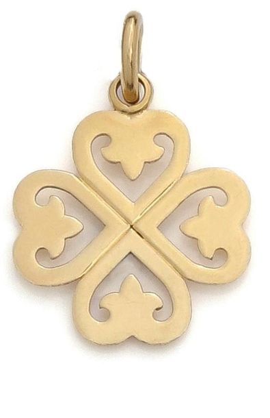 null O.J PERRIN
Two heart and clover pendants in 750°/°°° yellow gold.
Length: 4.5...