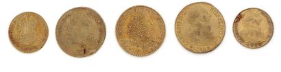 null ESPAGNE
Trois monnaies de 8 escudos, or. 
FERDND VI D.G, HISP ET IND.REX, 1751
CAROL...