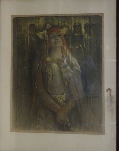 null Michel SIMONIDY (1870-1933) 

Femme aux lys. 

Estampe rehaussée, signée et...