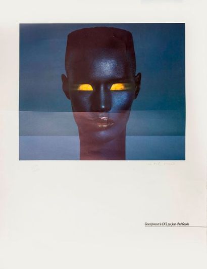 Jean-Paul GOUDE (1940) 

Grace Jones et la CX2.

Affiche signée en bas à droite et...