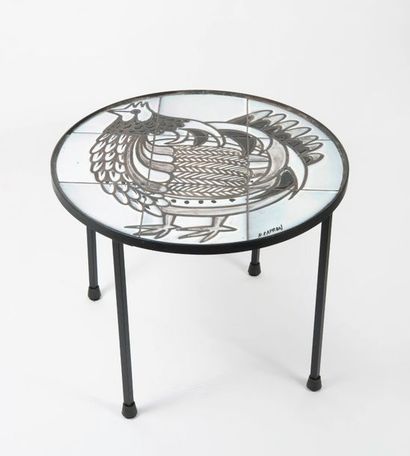 ROGER CAPRON (1922-2006) 

Petite table d'appoint, circa 1960.

Plateau circulaire...