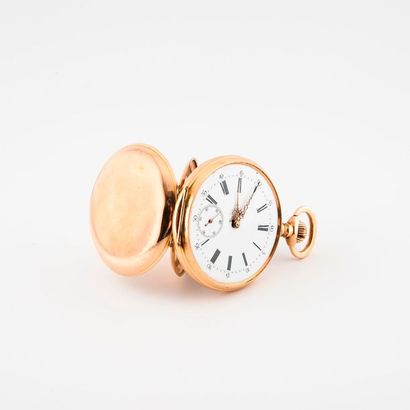 null Pocket watch in yellow gold (750).

Back cover with plain bottom. 

White enamelled...