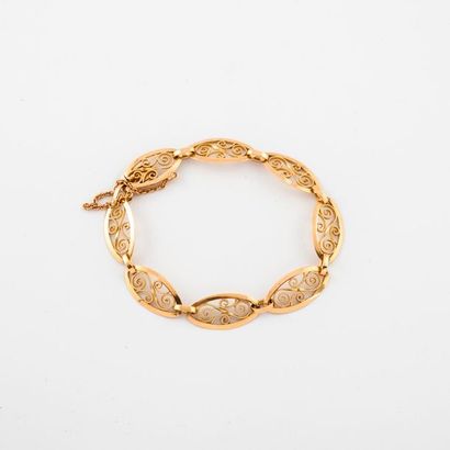 Yellow gold bracelet (750) with filigree...