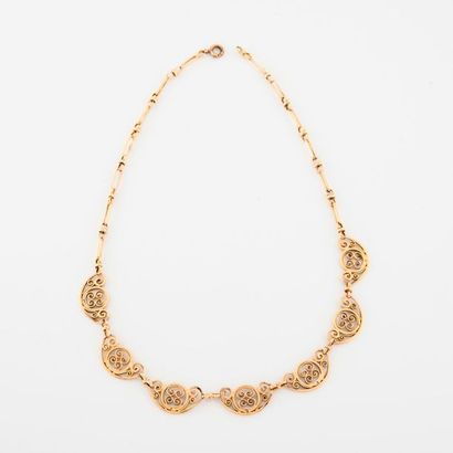 Necklace in yellow gold (750) with filigree...