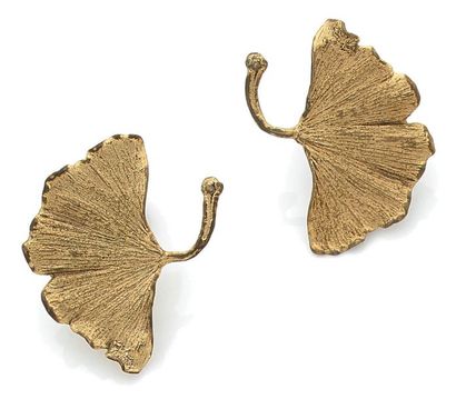 Claude LALANNE (1924-2019) & Edition Artcurial Pair of gilt bronze ear clips with...