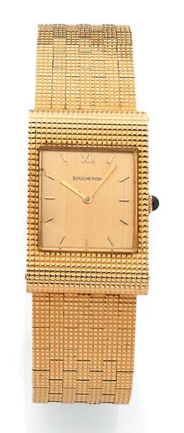 BOUCHERON Reflection Men's bracelet
watch in yellow gold (750).
Rectangular case,...