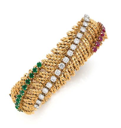 BOUCHERON Paris Bracelet ruban articulé en or jaune (750) et platine (850) à motif...
