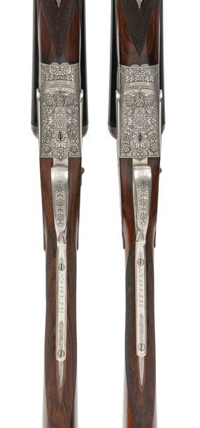 null Pair of LAURONA rifles with lock plates, LAURONA Calibre 12, chambered 70, hand...