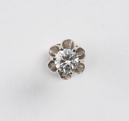 null Clou d'oreille en or blanc (585) orné d'un diamant taille brillant moderne en...