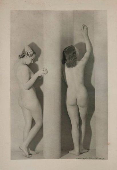 LAURE ALBIN-GUILLOT (1879-1962) 

Femmes nues debout, 1936.

Tirage signé et daté...
