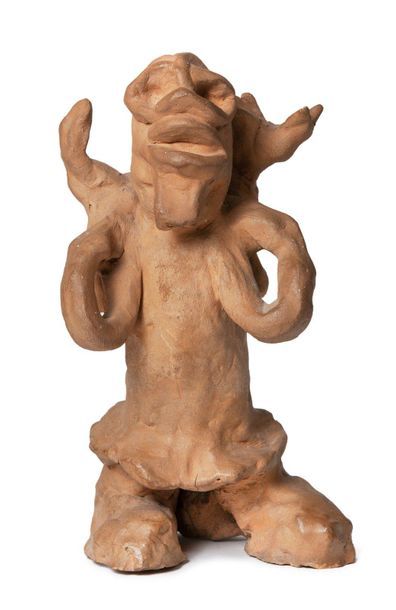 BAYA (1931-1998) 
Sans titre, circa 1940-50.
Sculpture en terre cuite.
H.: 23,5 cm.
Fentes...