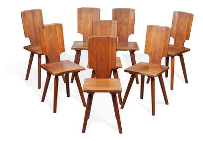 Pierre CHAPO (1927-1987) 
S28, prototype.
Suite of eight chairs.
Solid wood.
Height:...