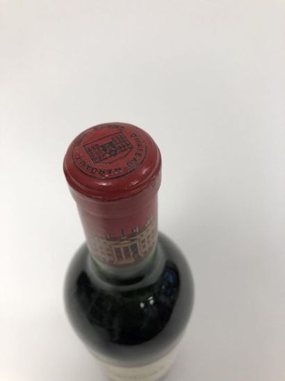 CHÂTEAU MARGAUX 

One bottle, 1969.

Very slightly low level.

Slightly stained label.

Cap...